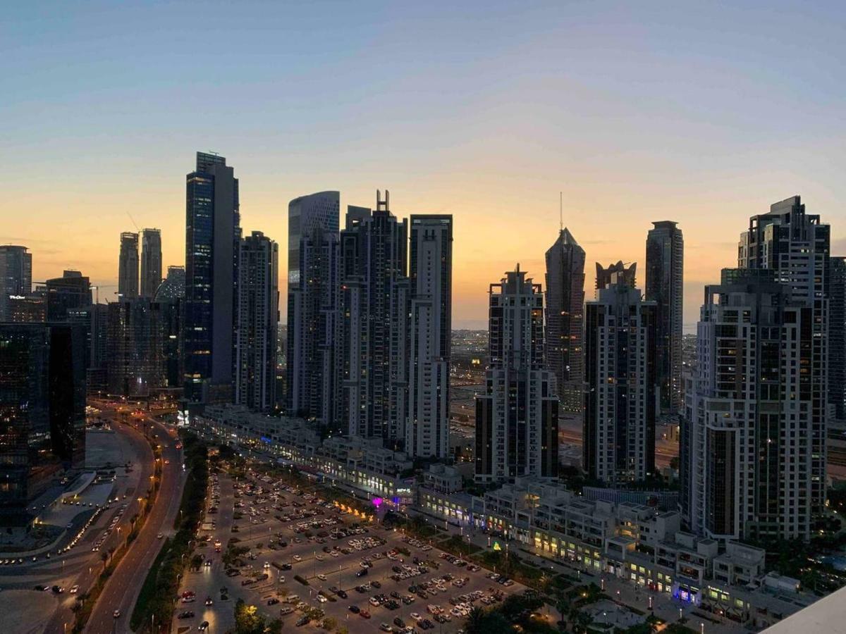 Apartamento Prime Retreats - Downtown Dubái Exterior foto